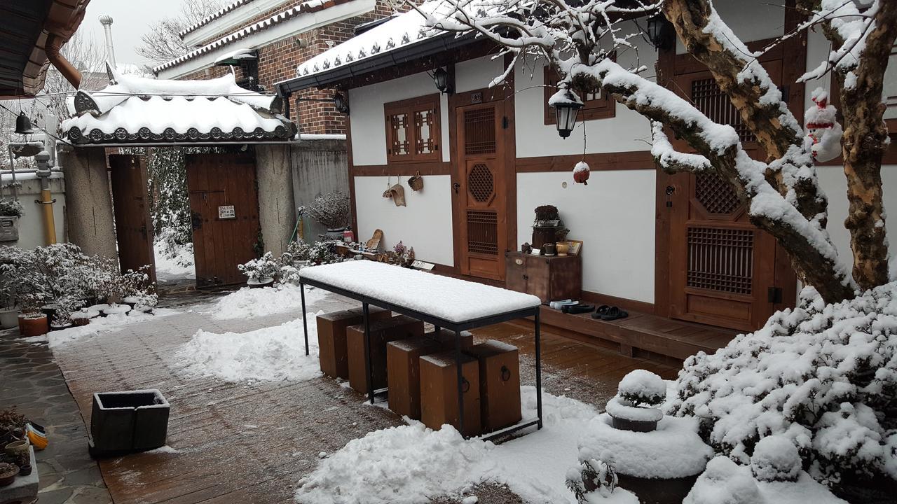 Inyeon Hanok Guesthouse Jeonju Bagian luar foto