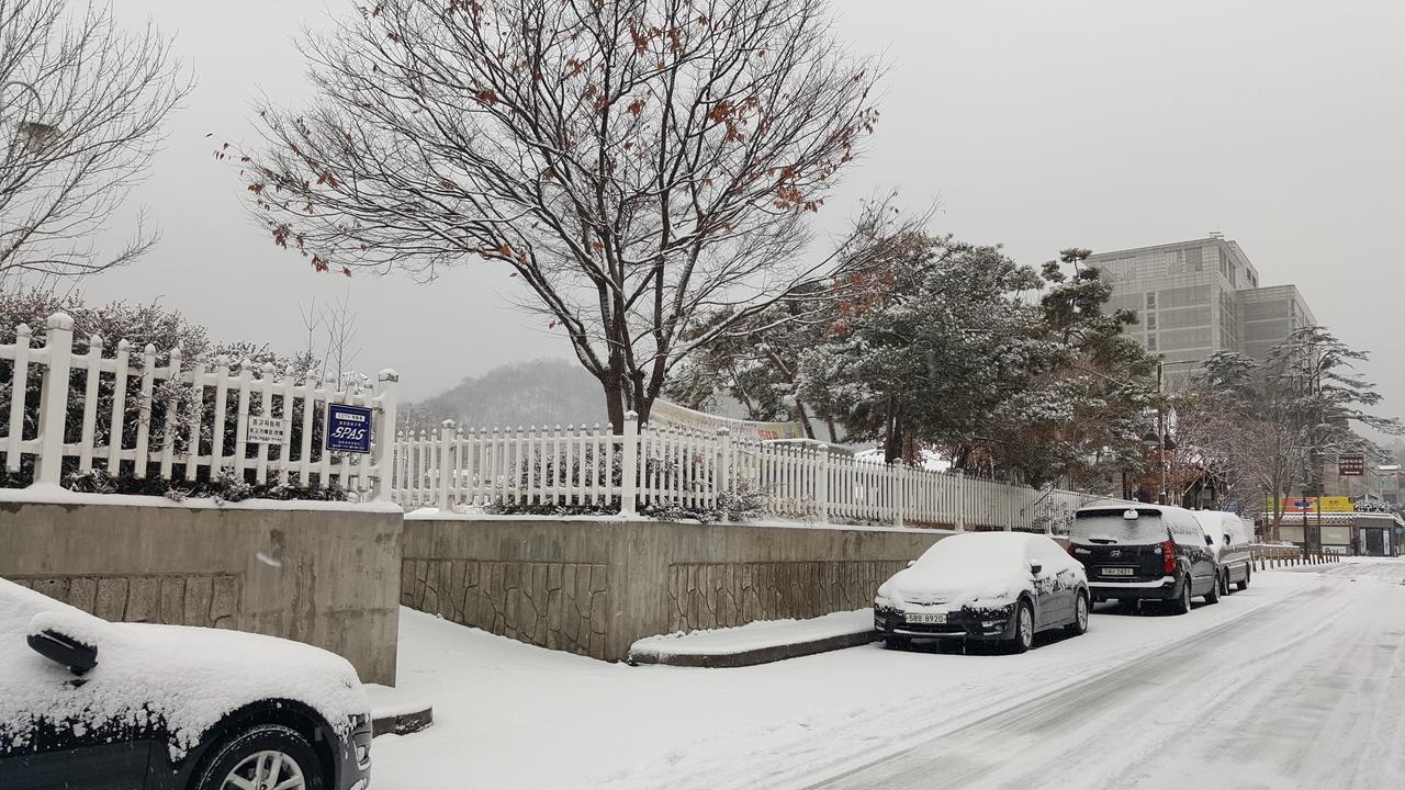 Inyeon Hanok Guesthouse Jeonju Bagian luar foto
