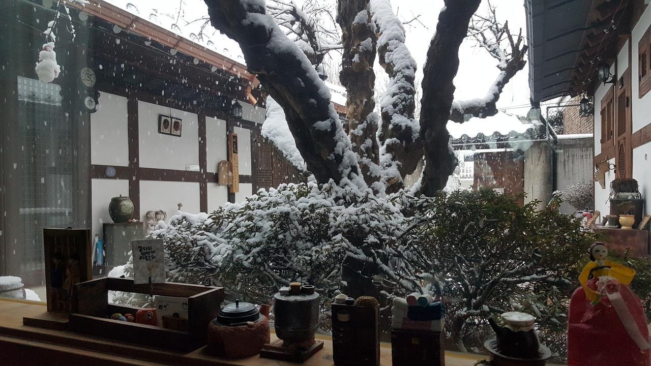 Inyeon Hanok Guesthouse Jeonju Bagian luar foto