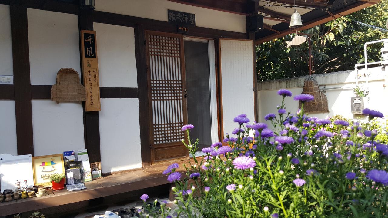 Inyeon Hanok Guesthouse Jeonju Bagian luar foto