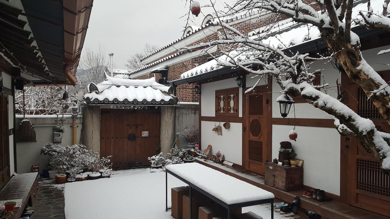 Inyeon Hanok Guesthouse Jeonju Bagian luar foto