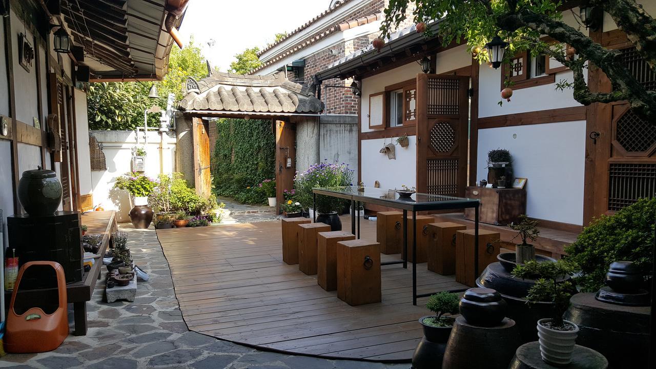 Inyeon Hanok Guesthouse Jeonju Bagian luar foto